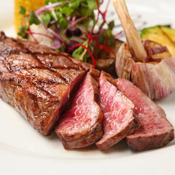 grass roots farmers co-op / 100% grass fed top sirloin steak 7oz (ar)